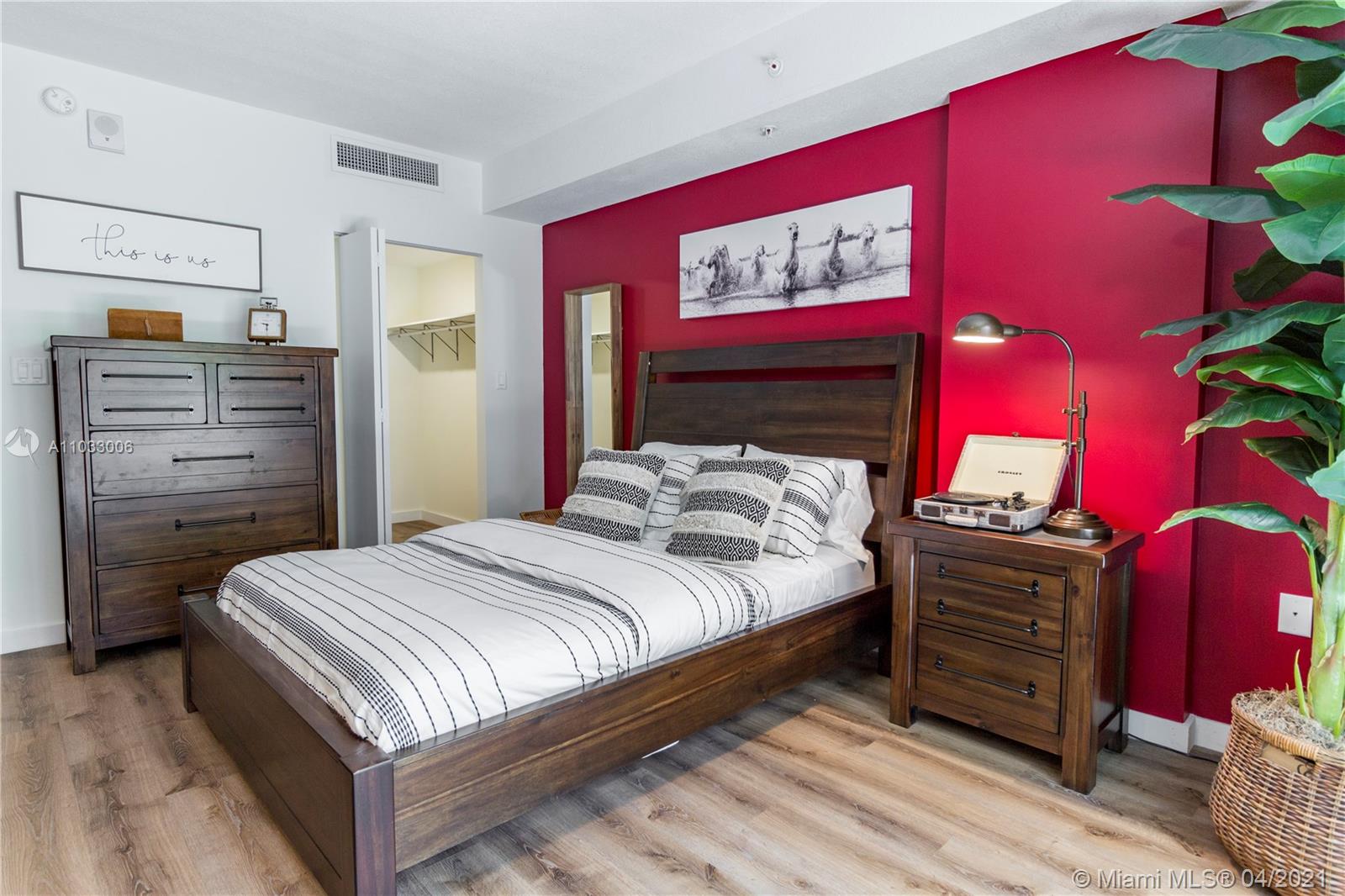 MORNINGSIDE ACRES - Residential Lease