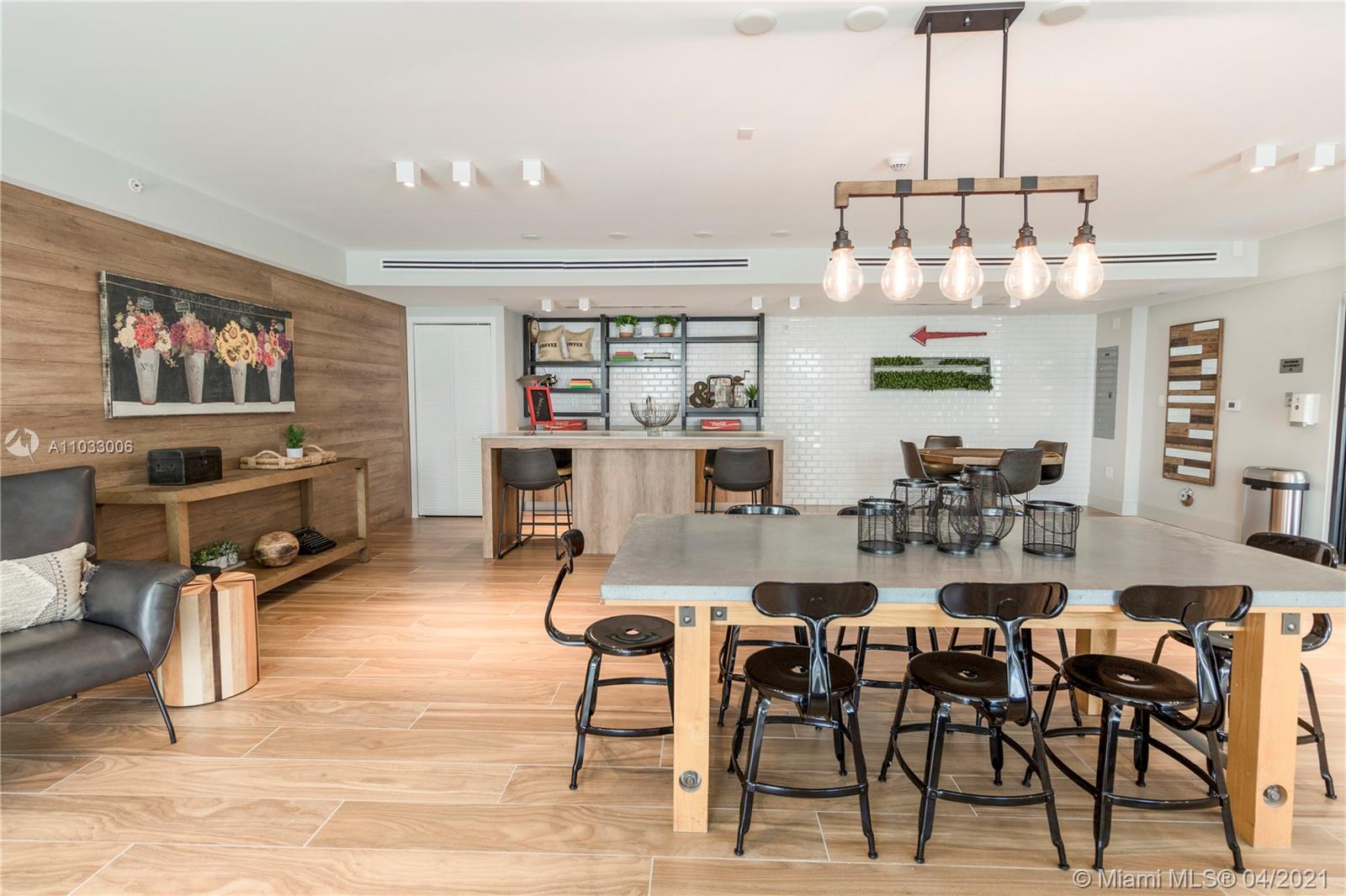 MORNINGSIDE ACRES - Residential Lease