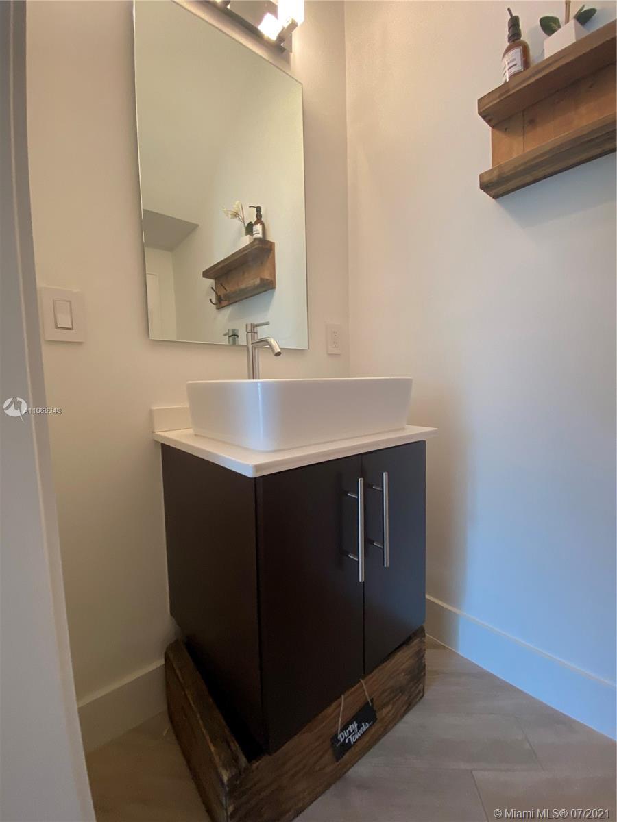 LITTLE GROVE NO 1 CONDO - Residential Lease