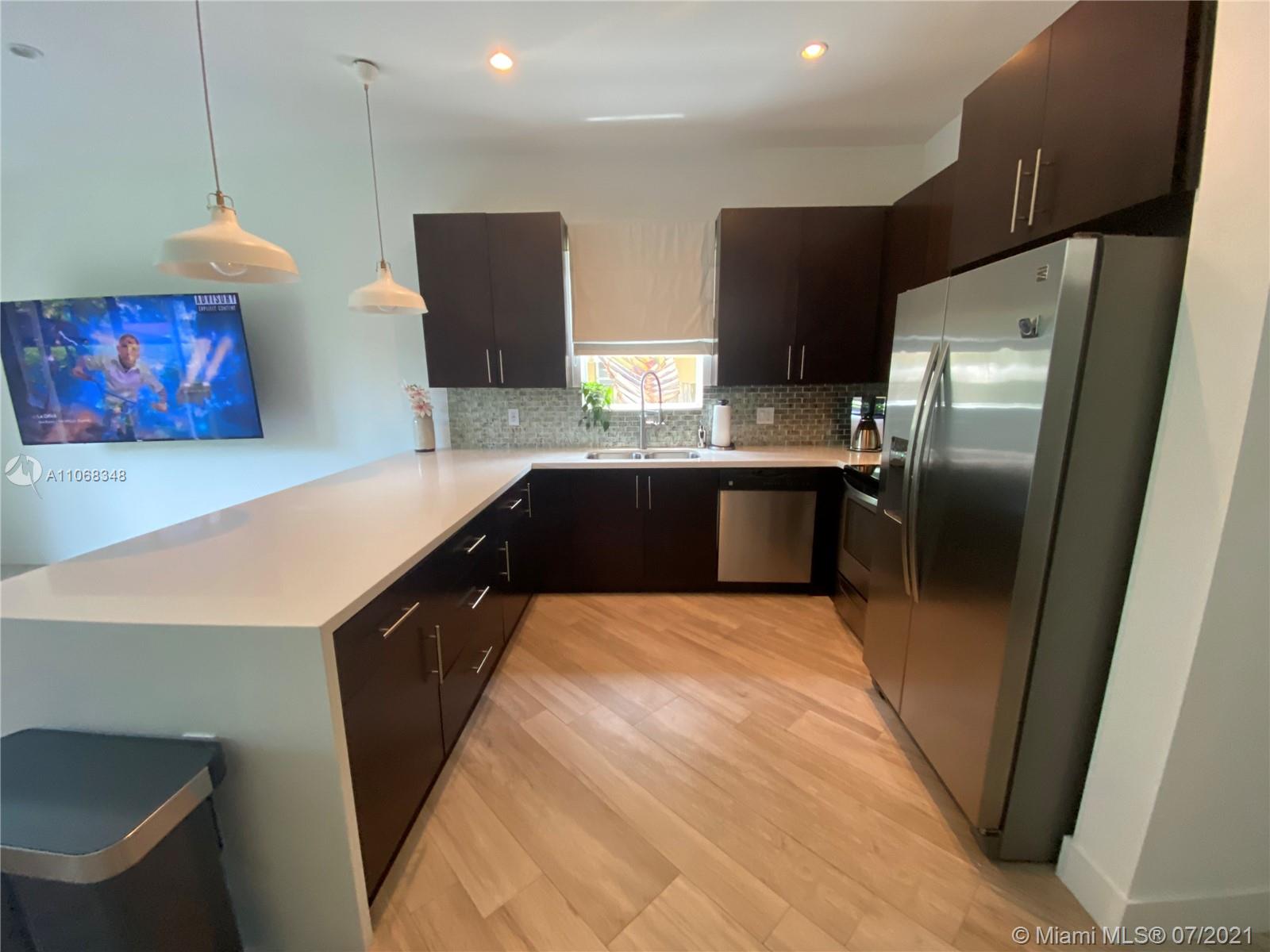 LITTLE GROVE NO 1 CONDO - Residential Lease