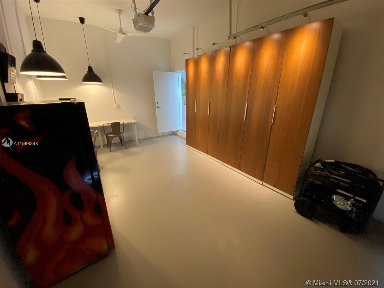 LITTLE GROVE NO 1 CONDO - Residential Lease