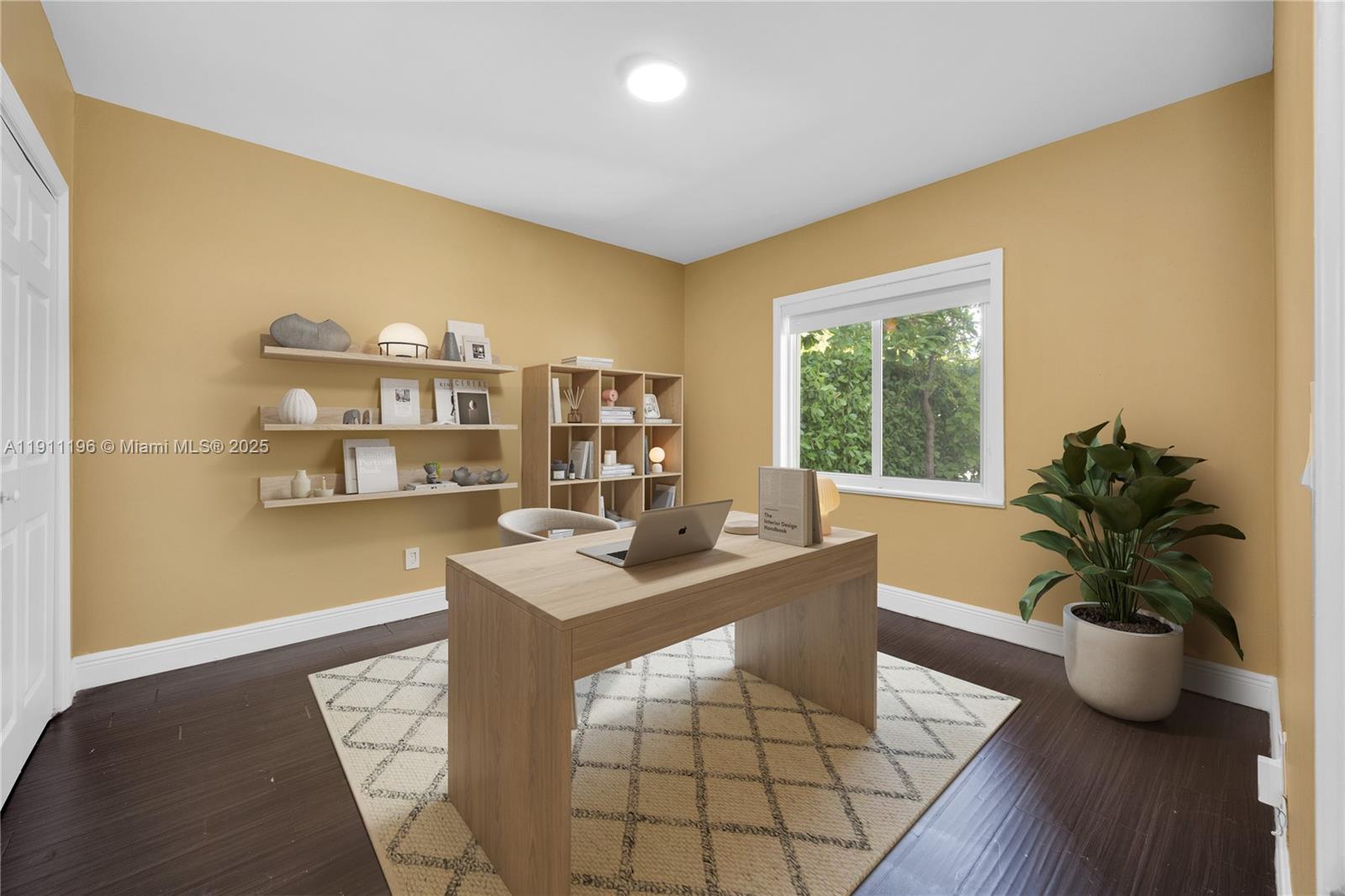 CORAL WAY PK SEC D - Residential