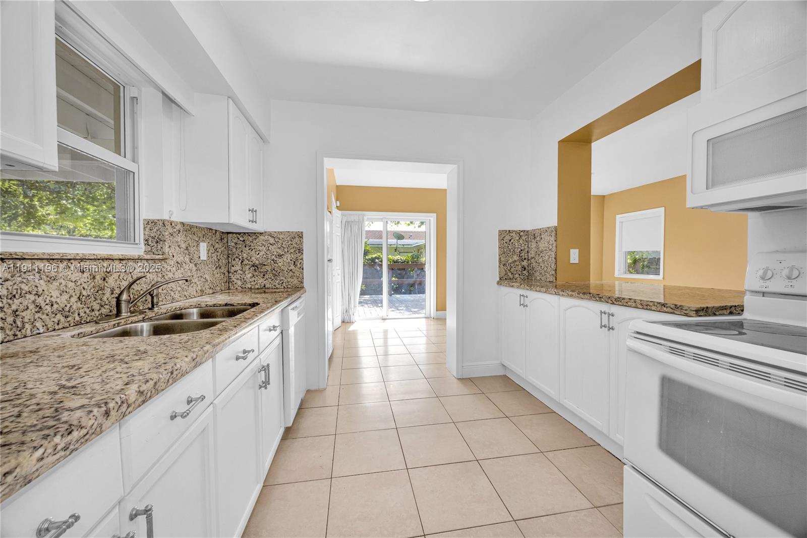 CORAL WAY PK SEC D - Residential