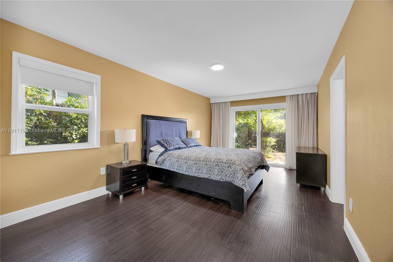 CORAL WAY PK SEC D - Residential