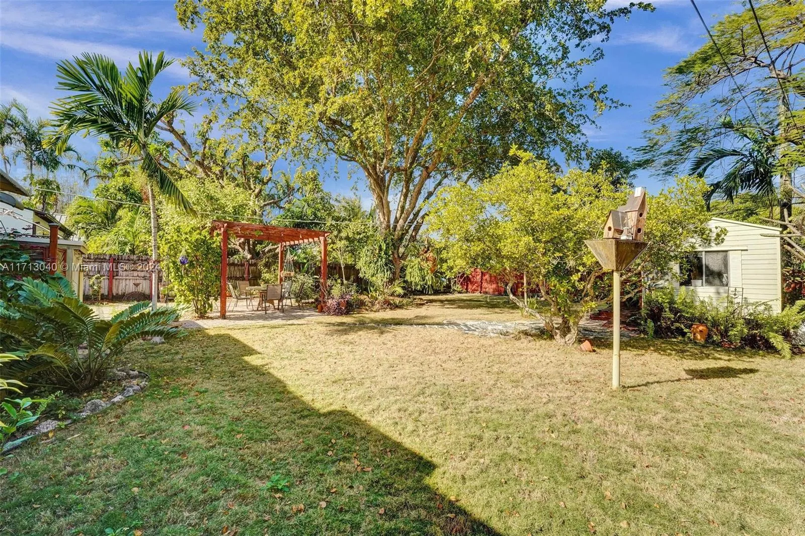 Hollywood, Florida 33020, United States, 3 Bedrooms Bedrooms, ,2 BathroomsBathrooms,Residential,Active,24466