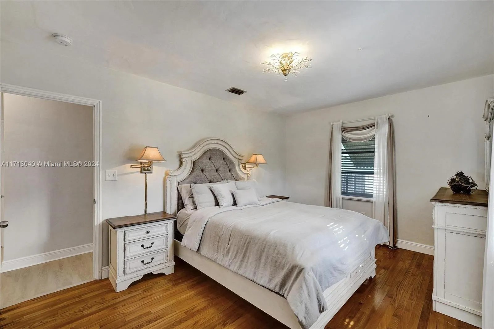 Hollywood, Florida 33020, United States, 3 Bedrooms Bedrooms, ,2 BathroomsBathrooms,Residential,Active,24466