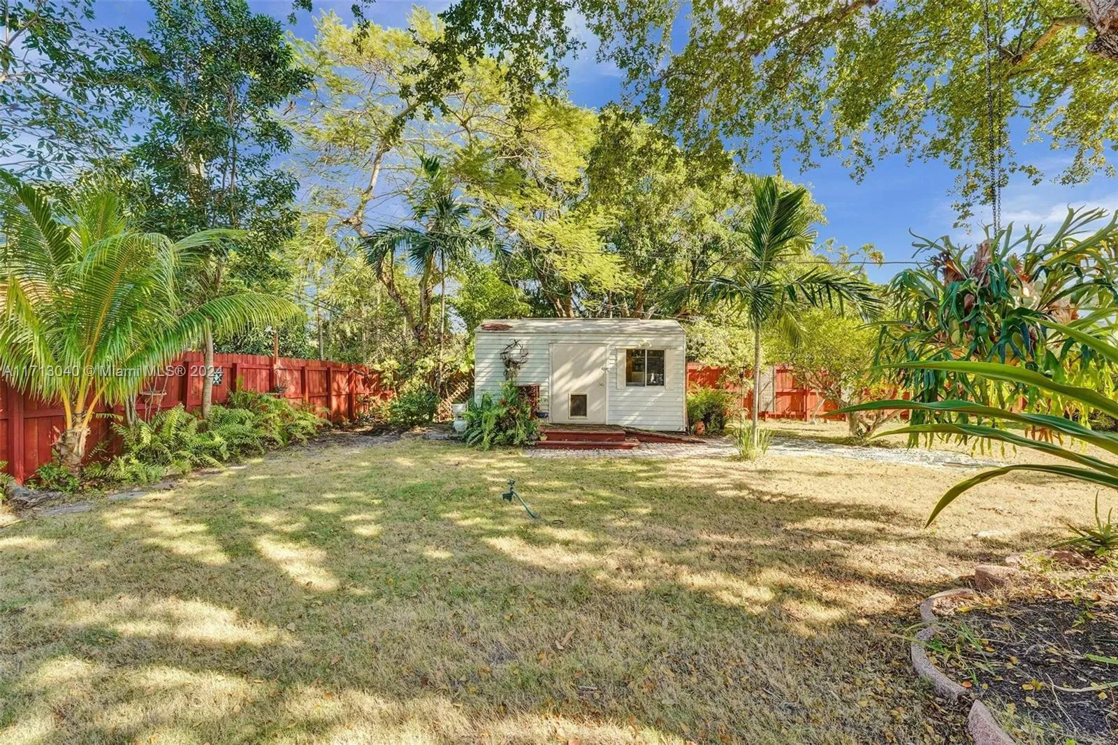 Hollywood, Florida 33020, United States, 3 Bedrooms Bedrooms, ,2 BathroomsBathrooms,Residential,Active,24466