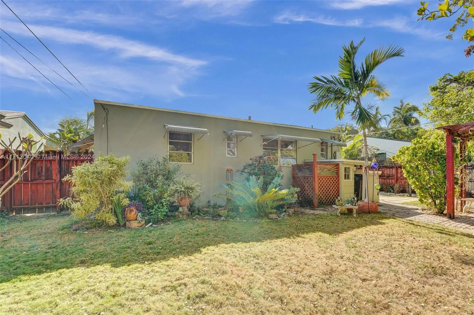 Hollywood, Florida 33020, United States, 3 Bedrooms Bedrooms, ,2 BathroomsBathrooms,Residential,Active,24466