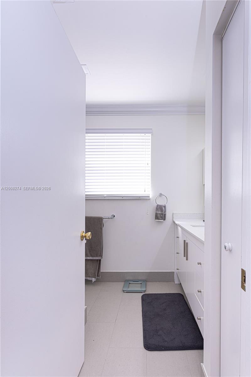 TOWNGATE - Residential