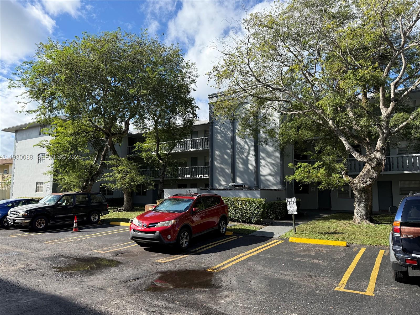 ARROWWOOD - Residential