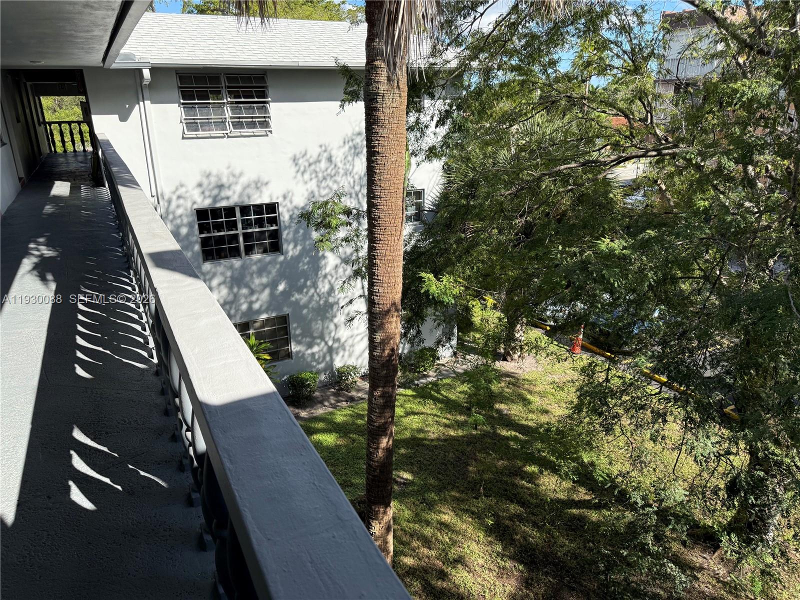 ARROWWOOD - Residential