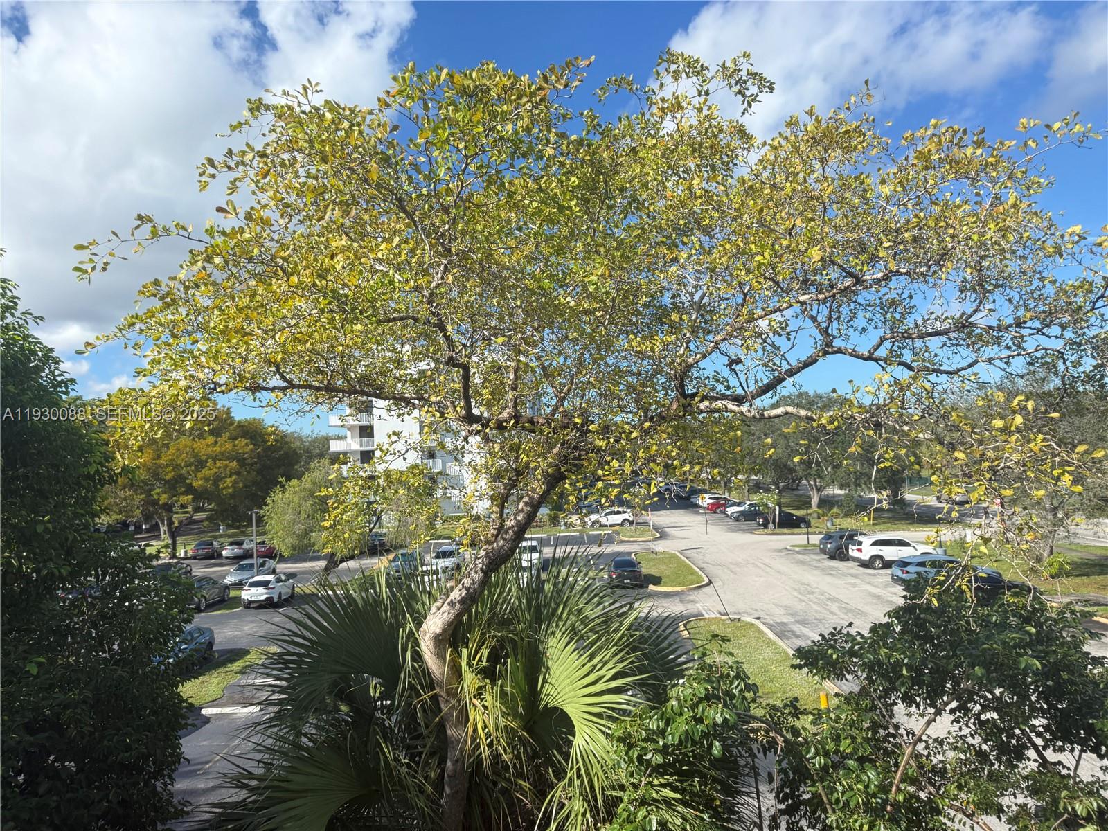 ARROWWOOD - Residential