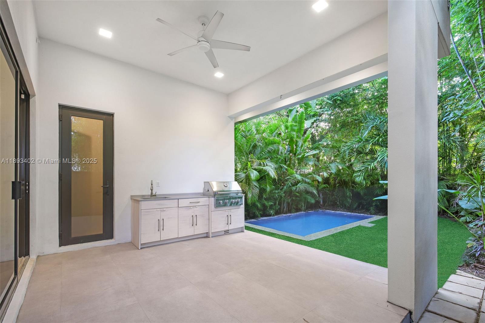 INDIANA GROVE CONDO - Residential