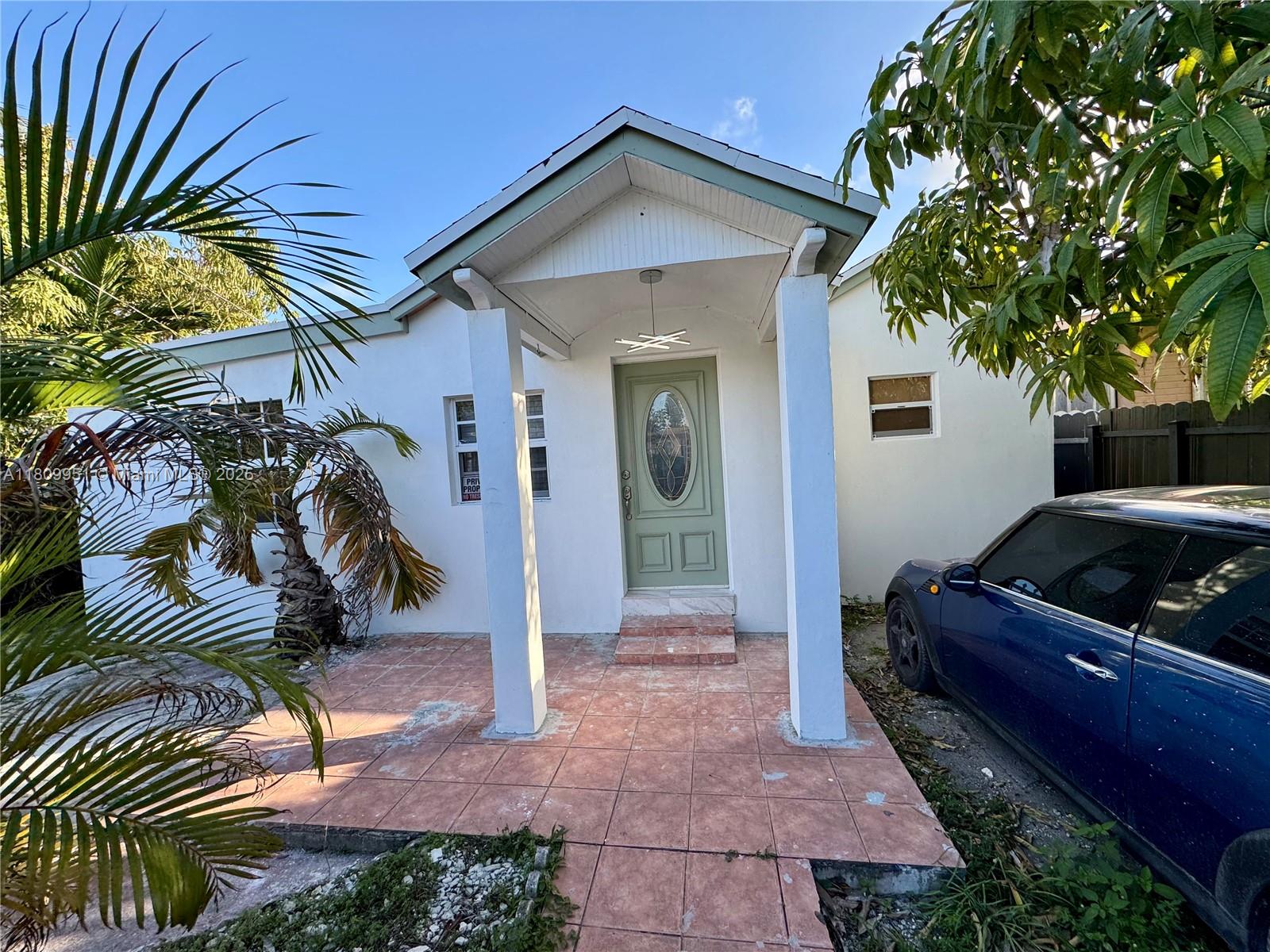 2326 NW 59th St