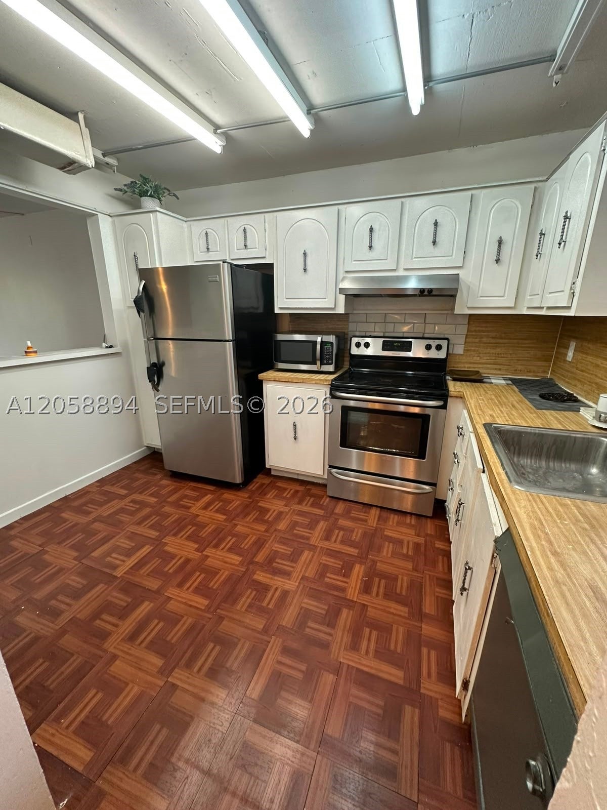 2571 Aragon Blvd 317