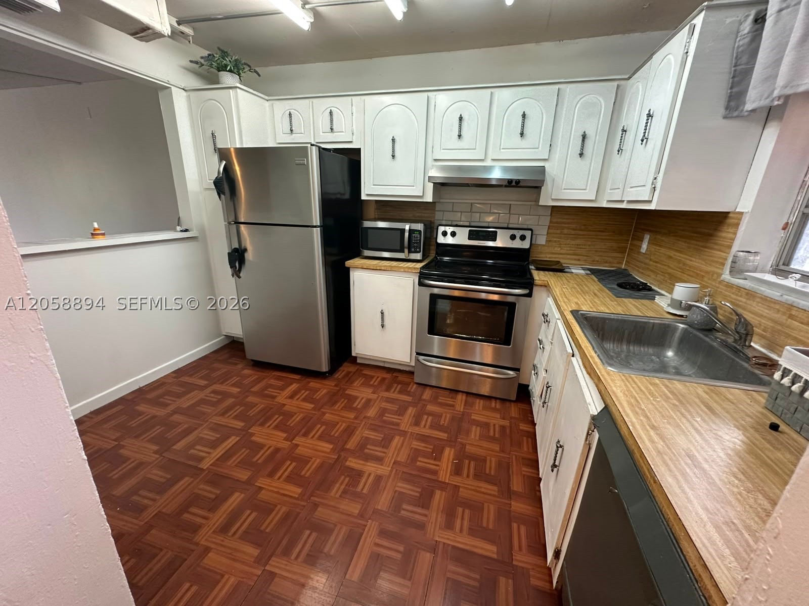 2571 Aragon Blvd 317