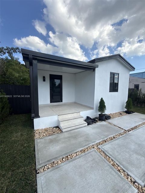 View photos, virtual tours, details... 2923 NW 16th Ave Miami FL 33142