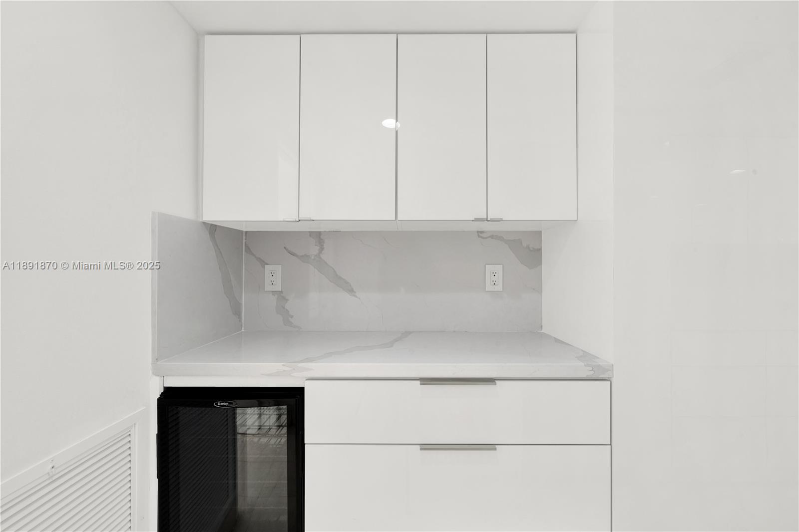 NATOMA PARK - Residential