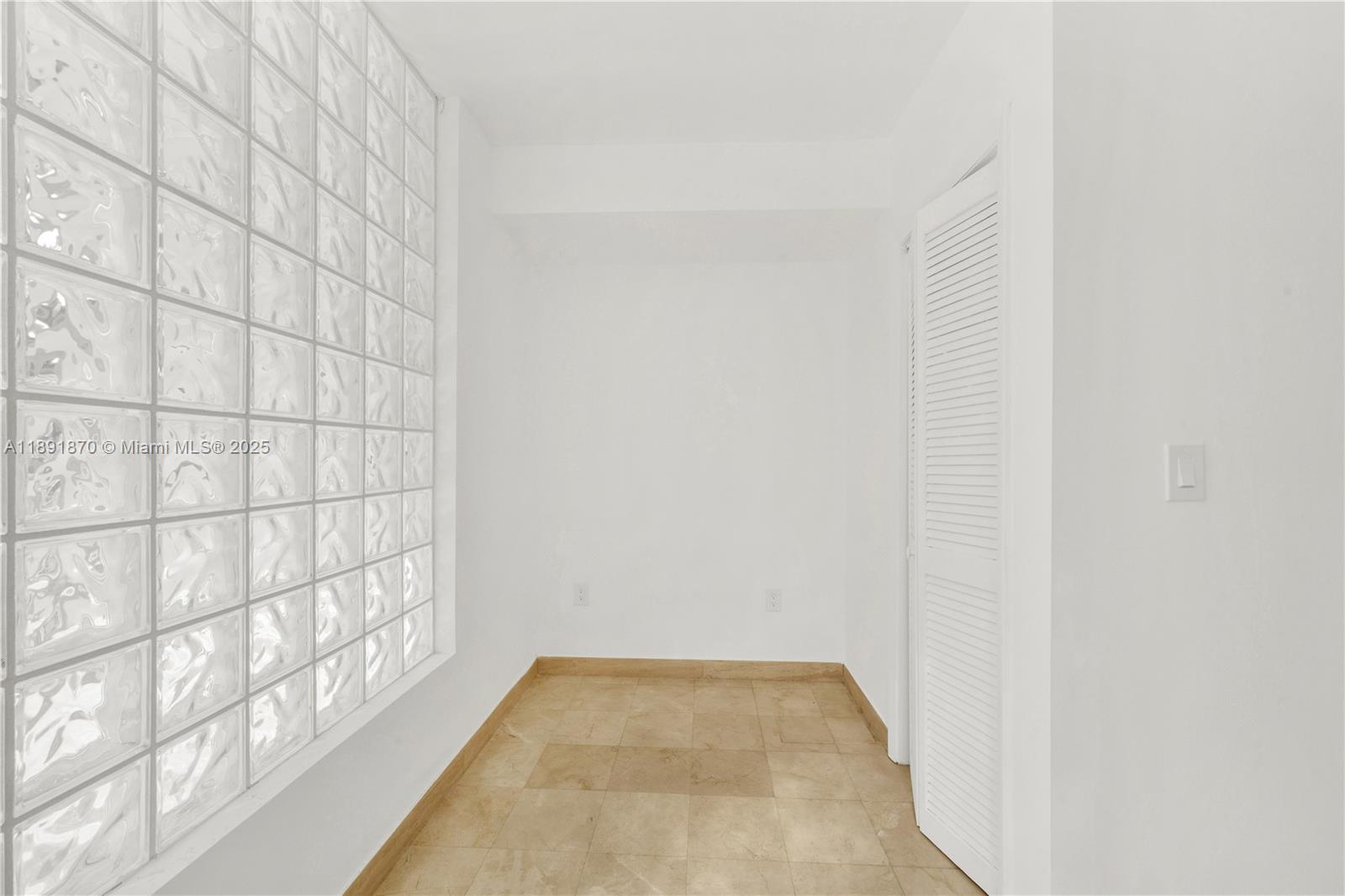 NATOMA PARK - Residential