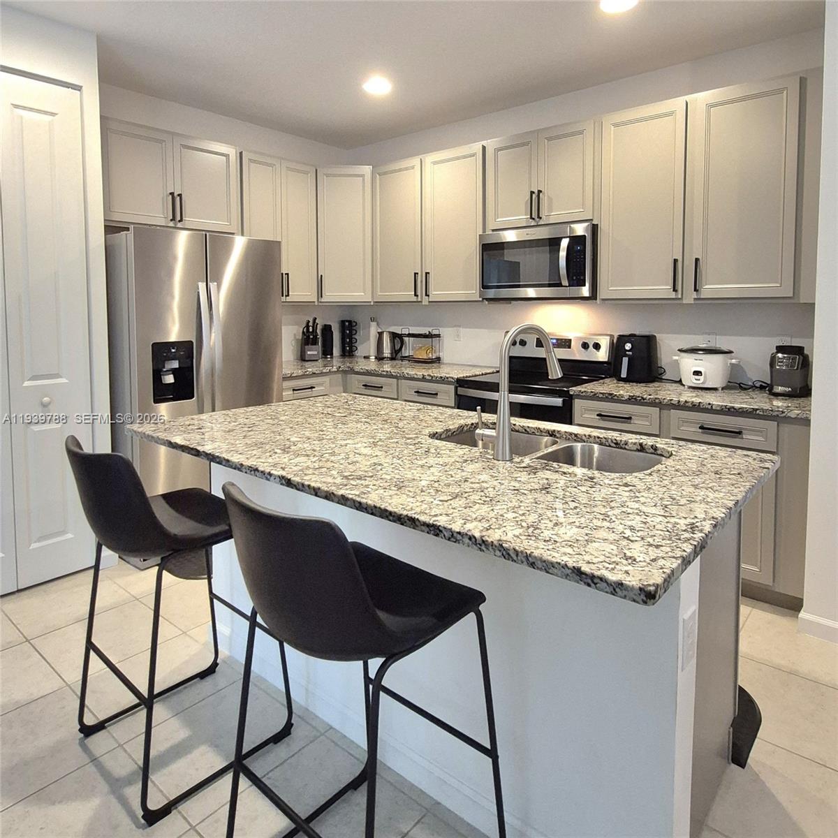 RESIDENCES AT PALM AIRE - Residential