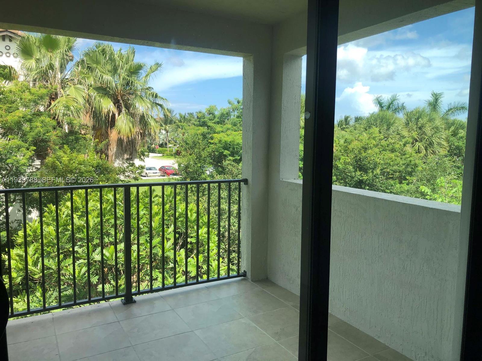 RESIDENCES AT PALM AIRE - Residential