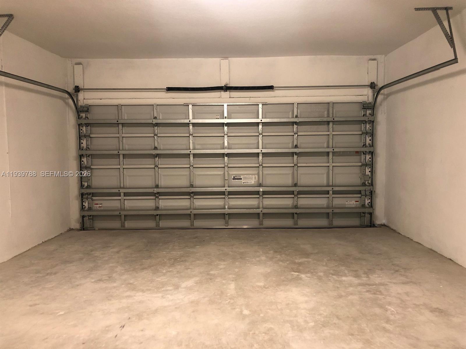 RESIDENCES AT PALM AIRE - Residential