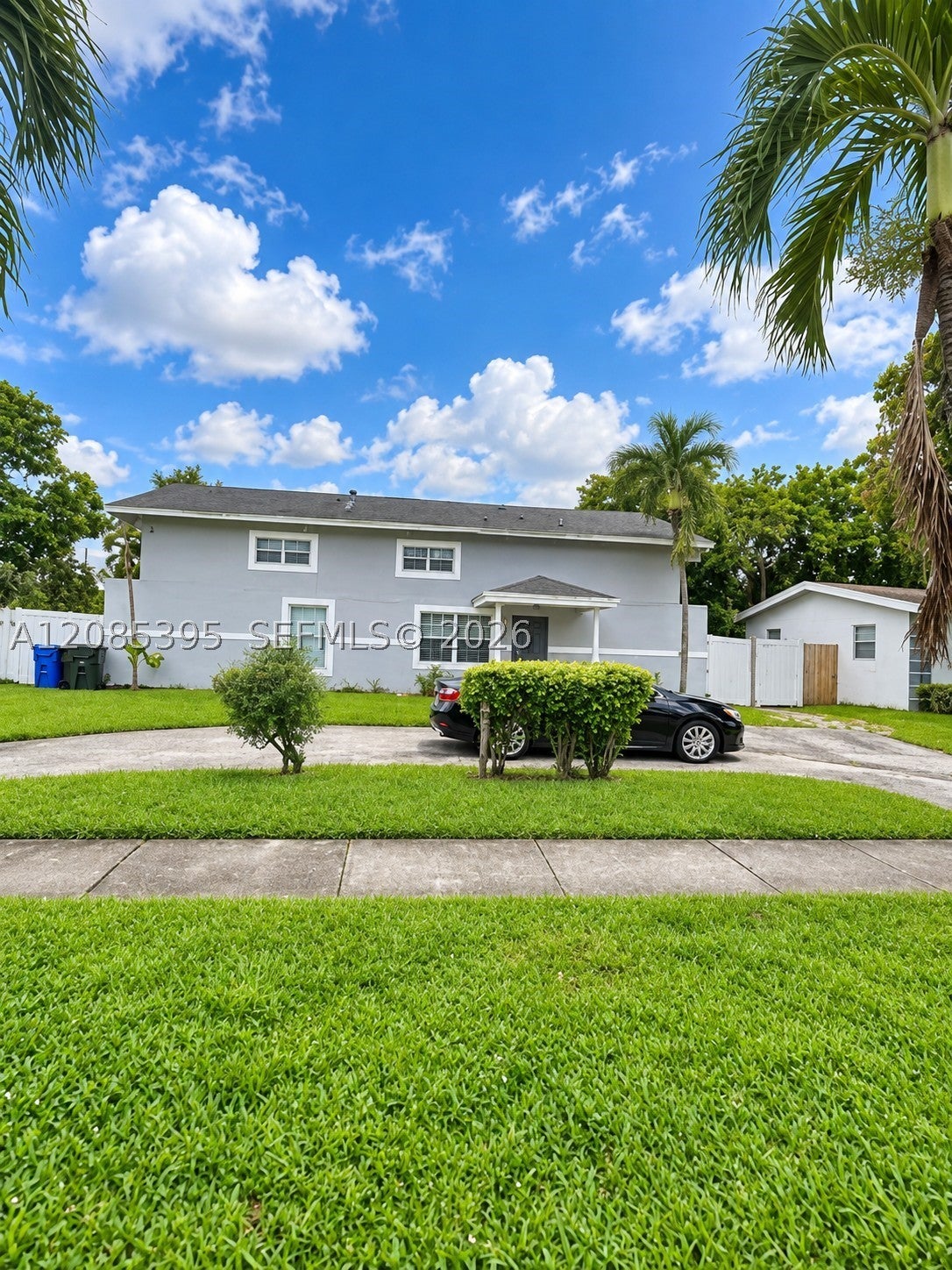 4420 NW 37th St