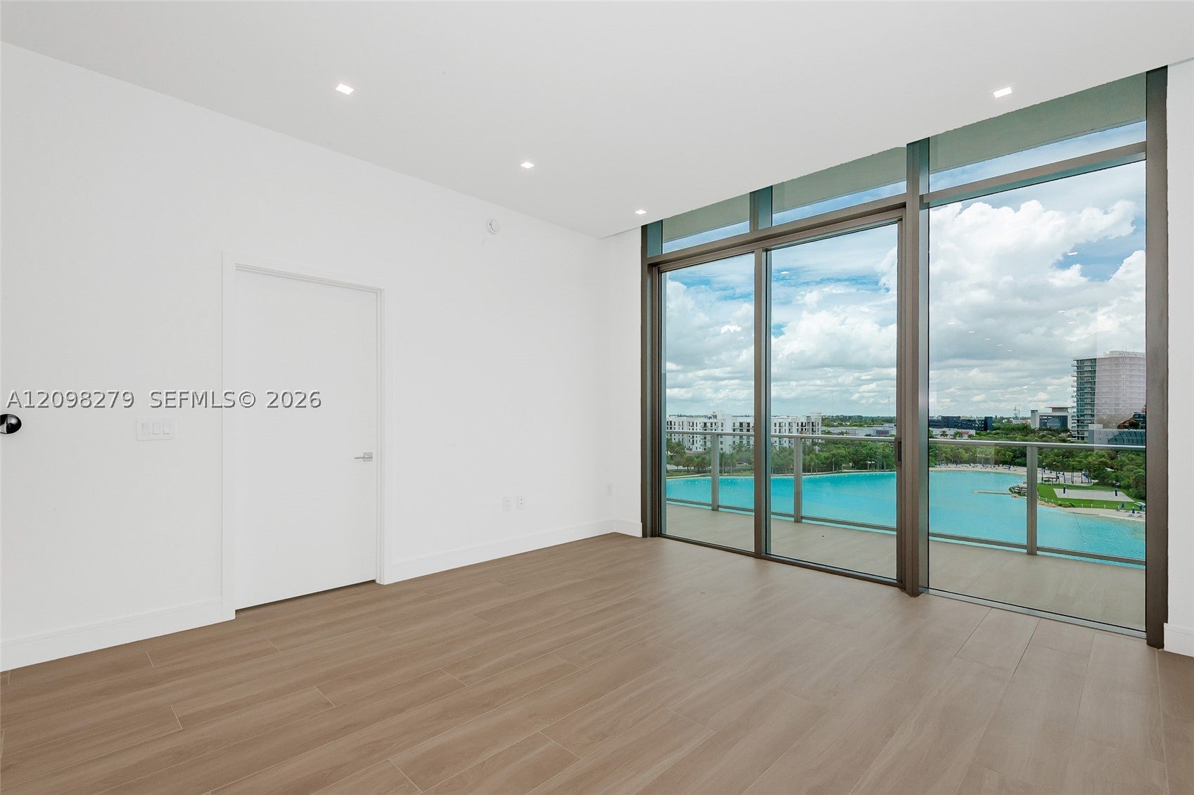 2411 laguna circle 610