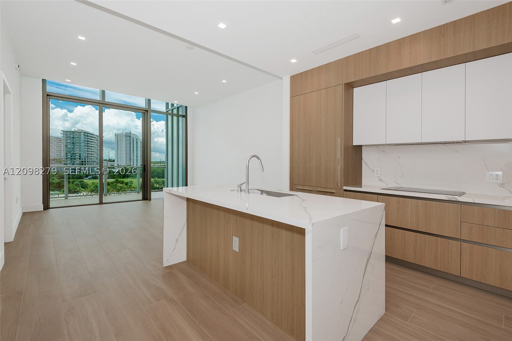 2411 laguna circle 610
