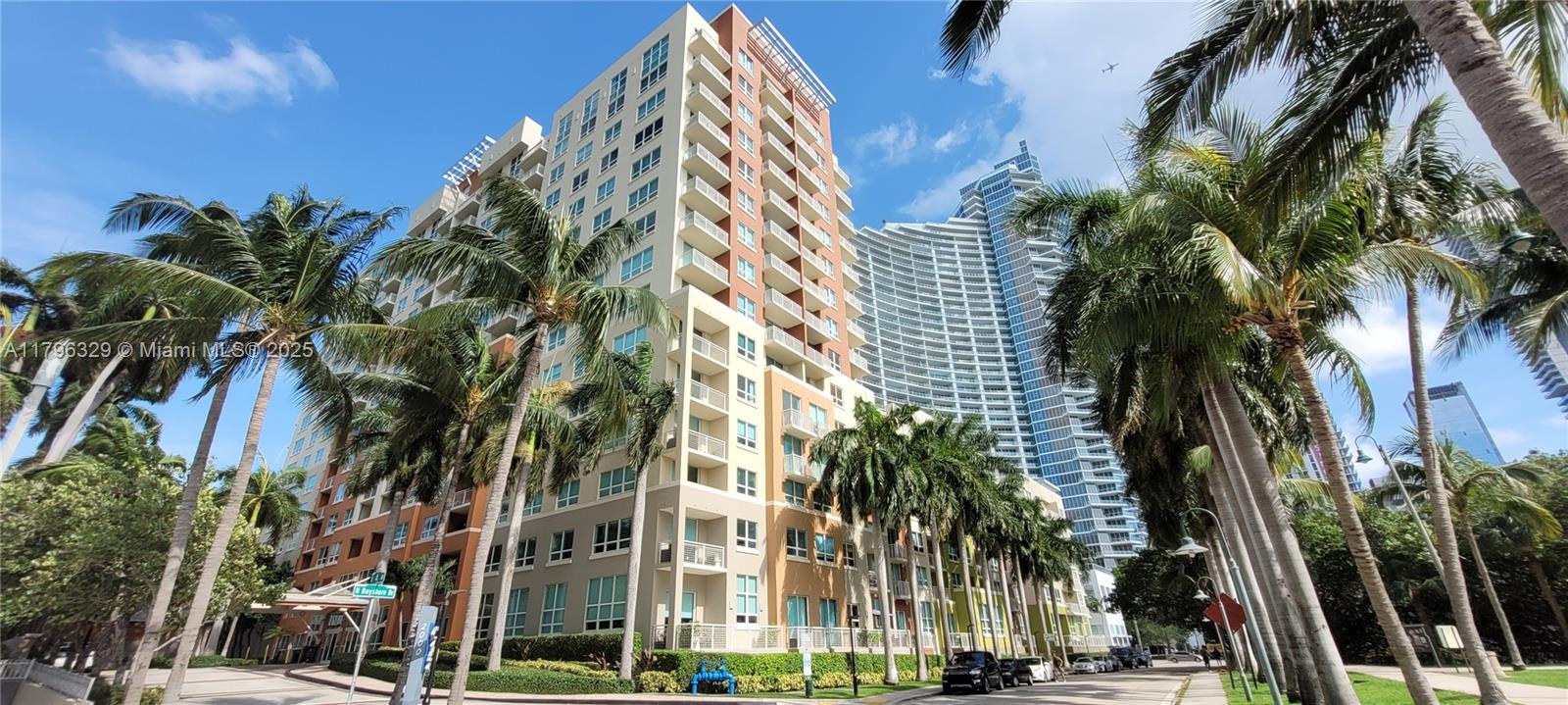 2000 N Bayshore Dr 617