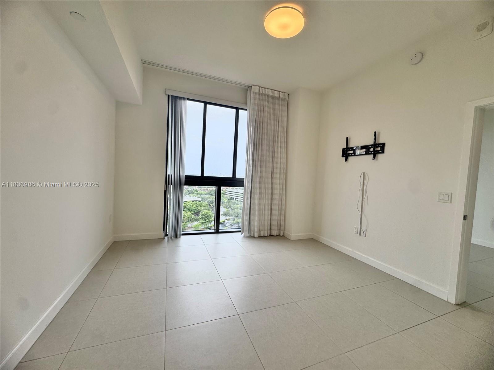 5350 PARK CONDO - Residential Lease