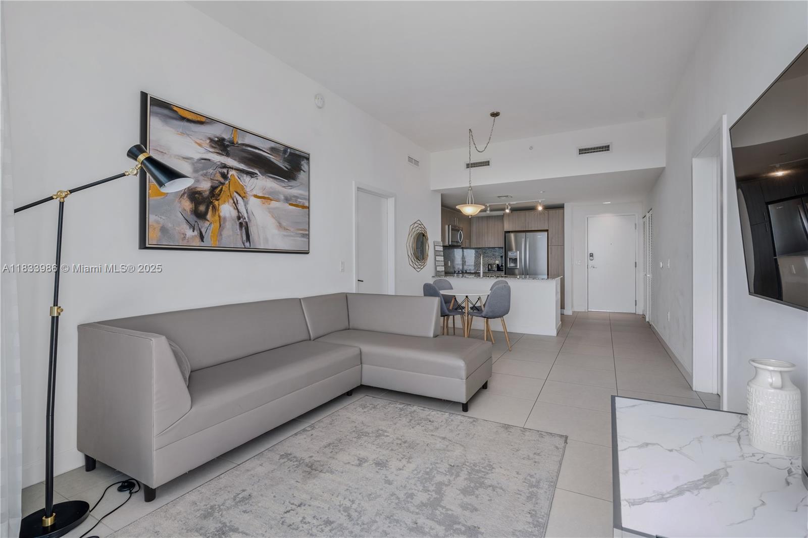 5350 PARK CONDO - Residential Lease