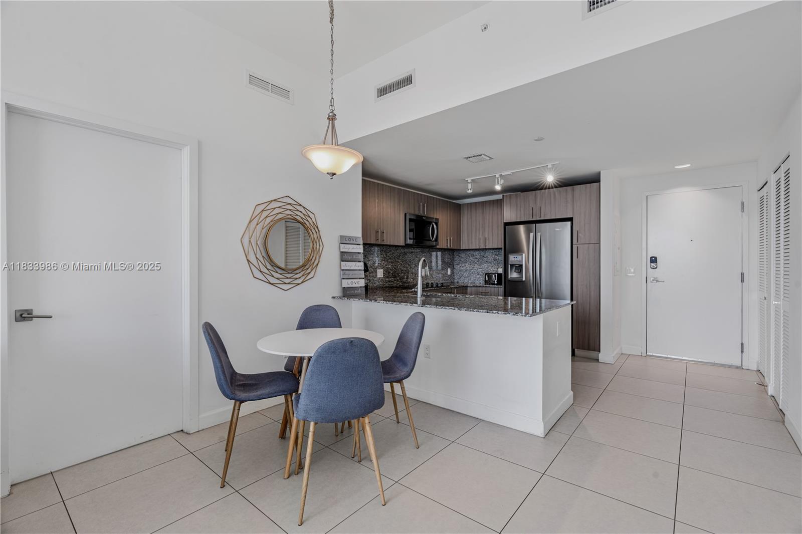 5350 PARK CONDO - Residential Lease
