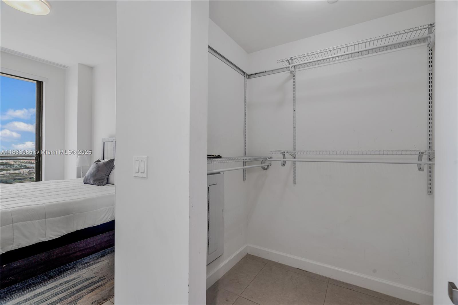 5350 PARK CONDO - Residential Lease