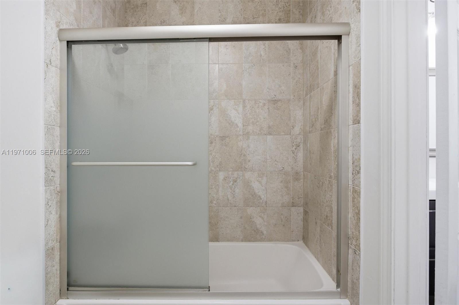 COUNTRY SQUIRE TOWNHOMES - Residential