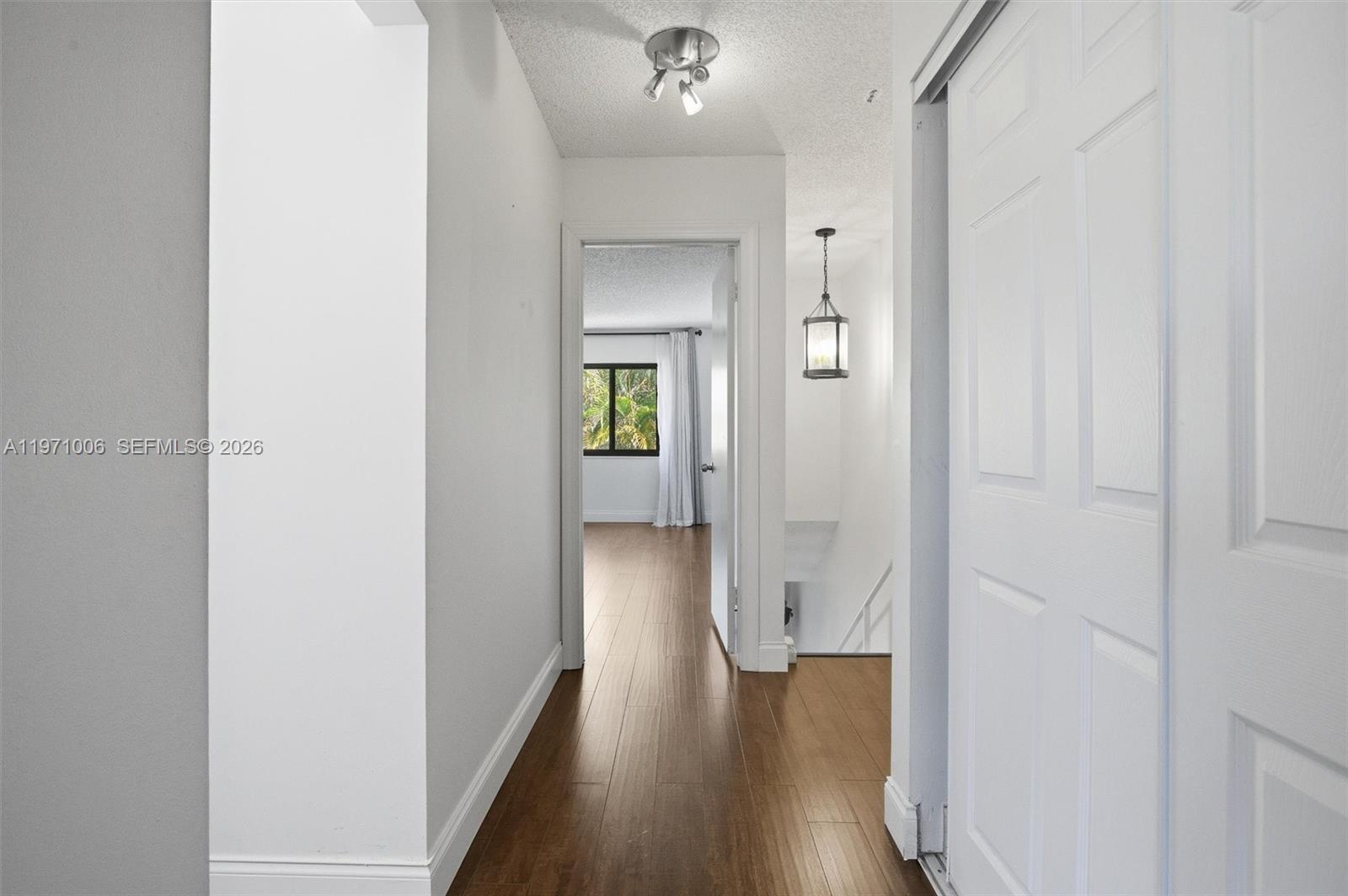 COUNTRY SQUIRE TOWNHOMES - Residential