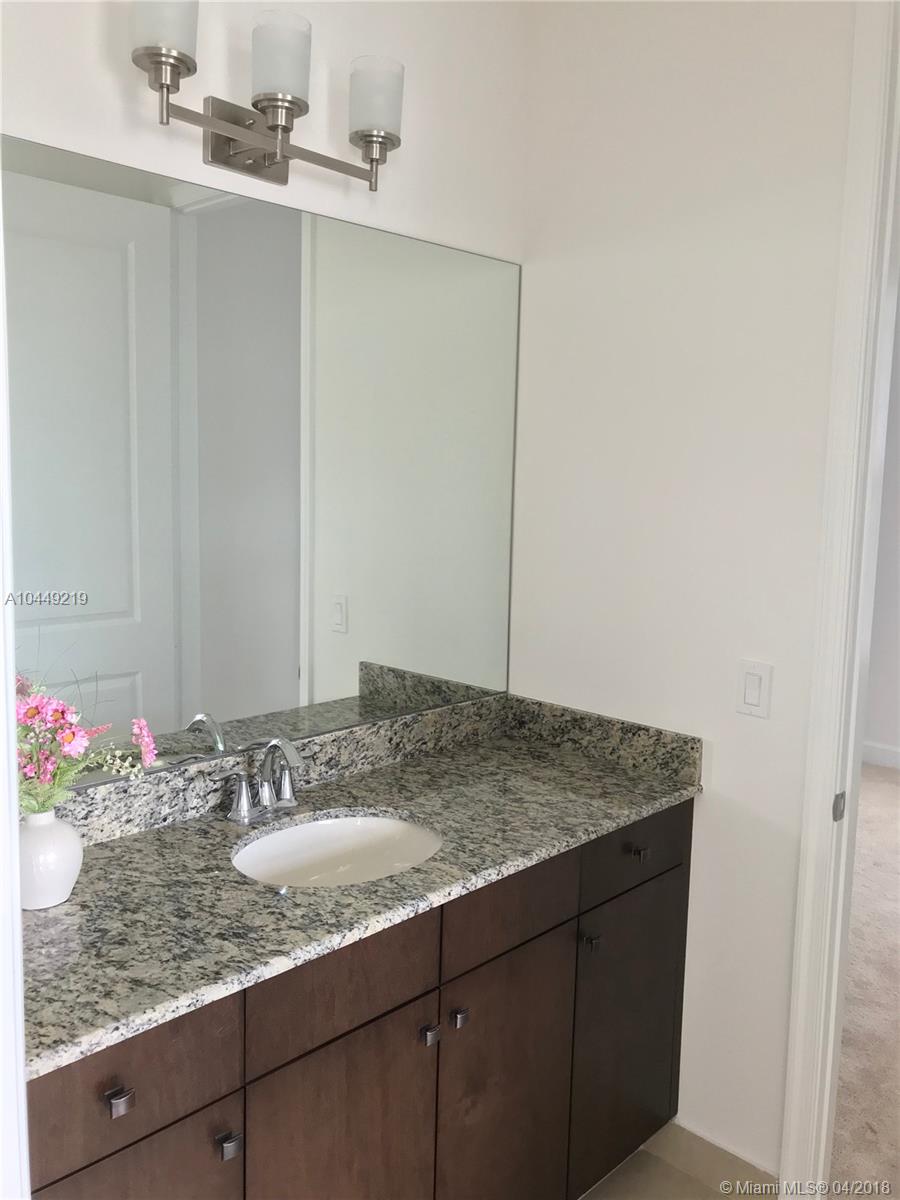 POINTE 100 CONDO - Residential Lease