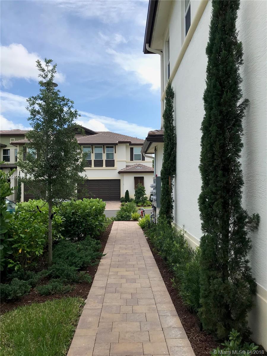 POINTE 100 CONDO - Residential Lease