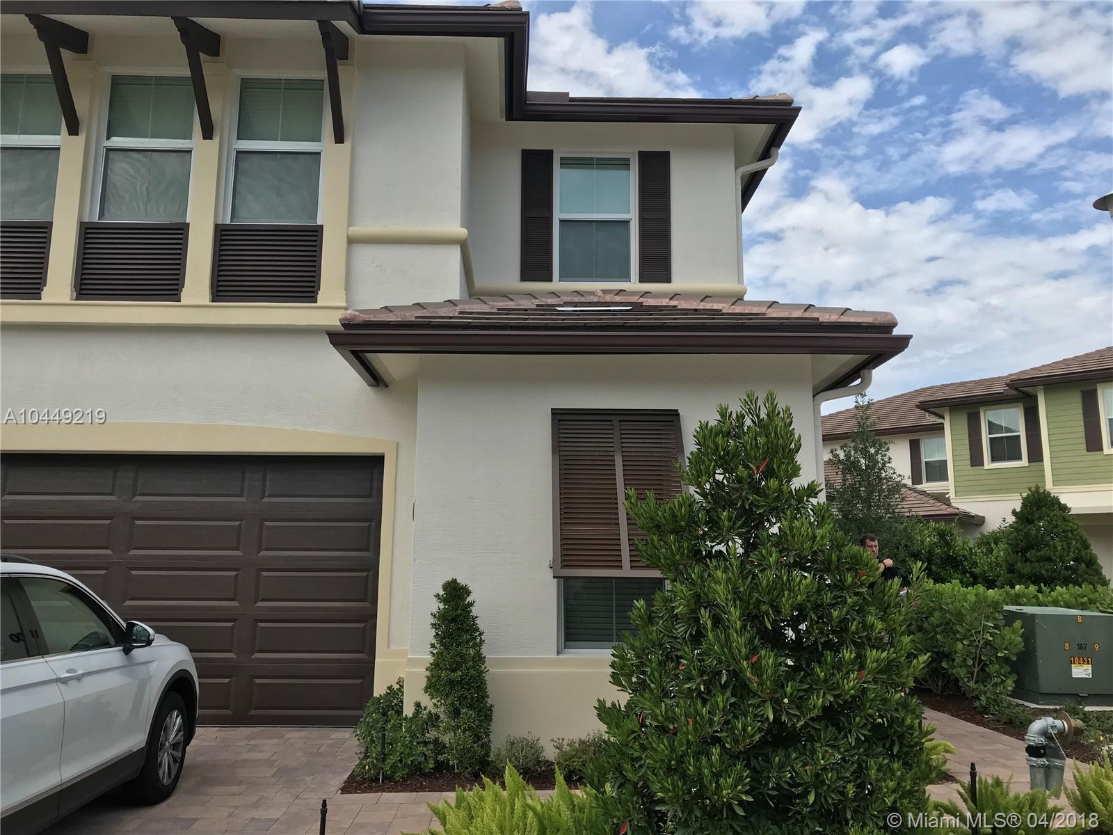 POINTE 100 CONDO - Residential Lease