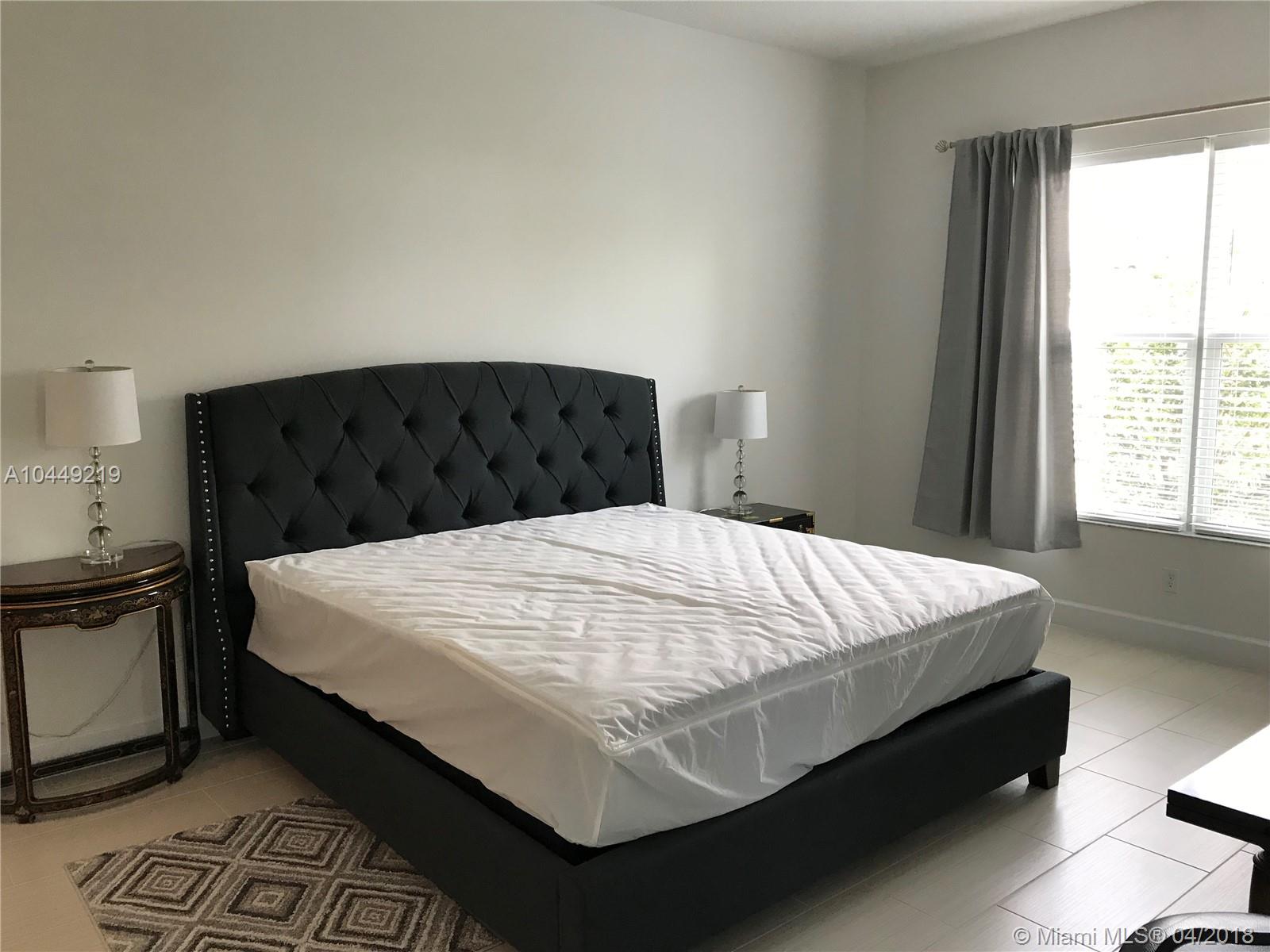 POINTE 100 CONDO - Residential Lease