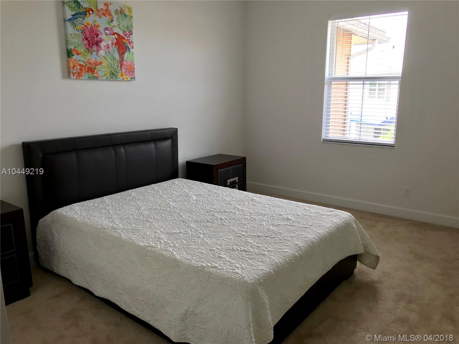 POINTE 100 CONDO - Residential Lease