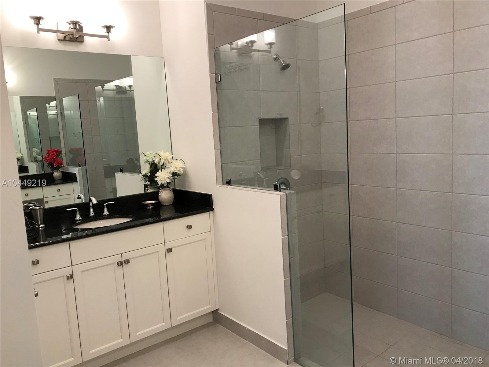 POINTE 100 CONDO - Residential Lease