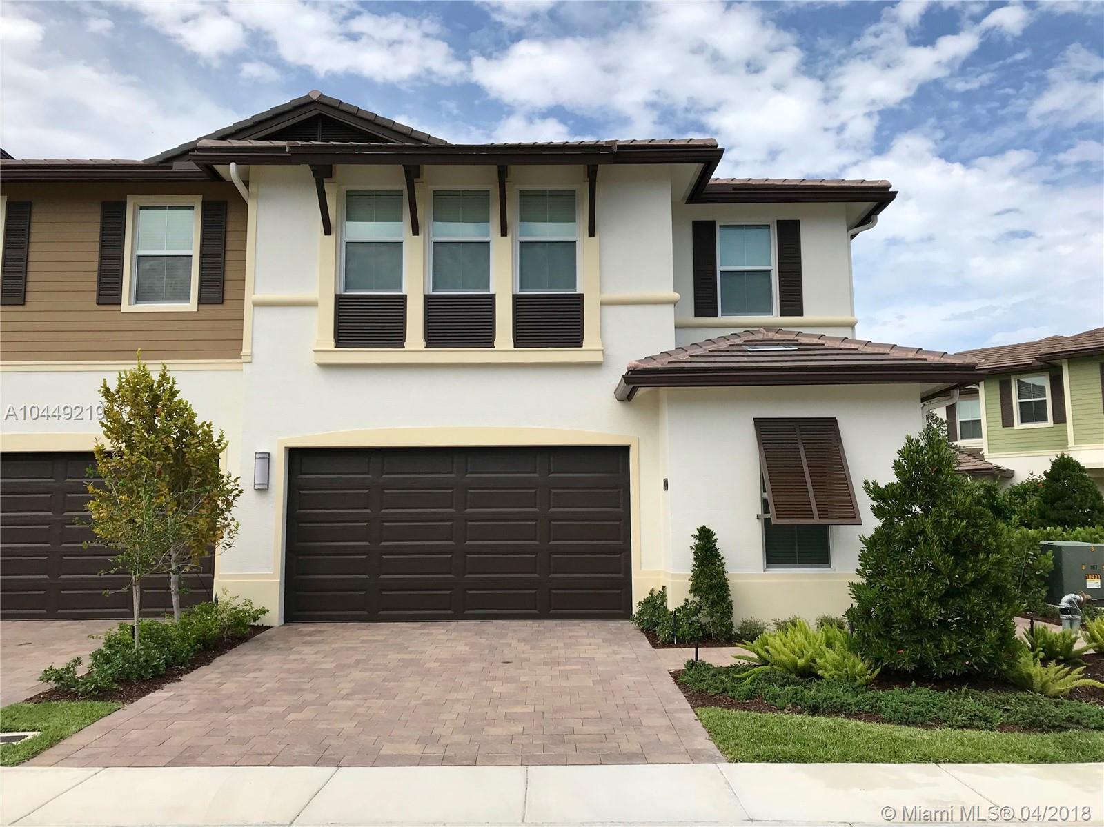 POINTE 100 CONDO - Residential Lease