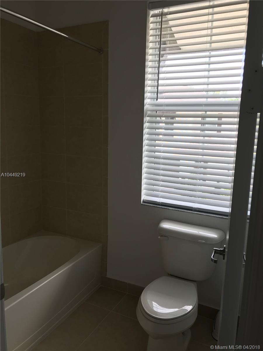 POINTE 100 CONDO - Residential Lease