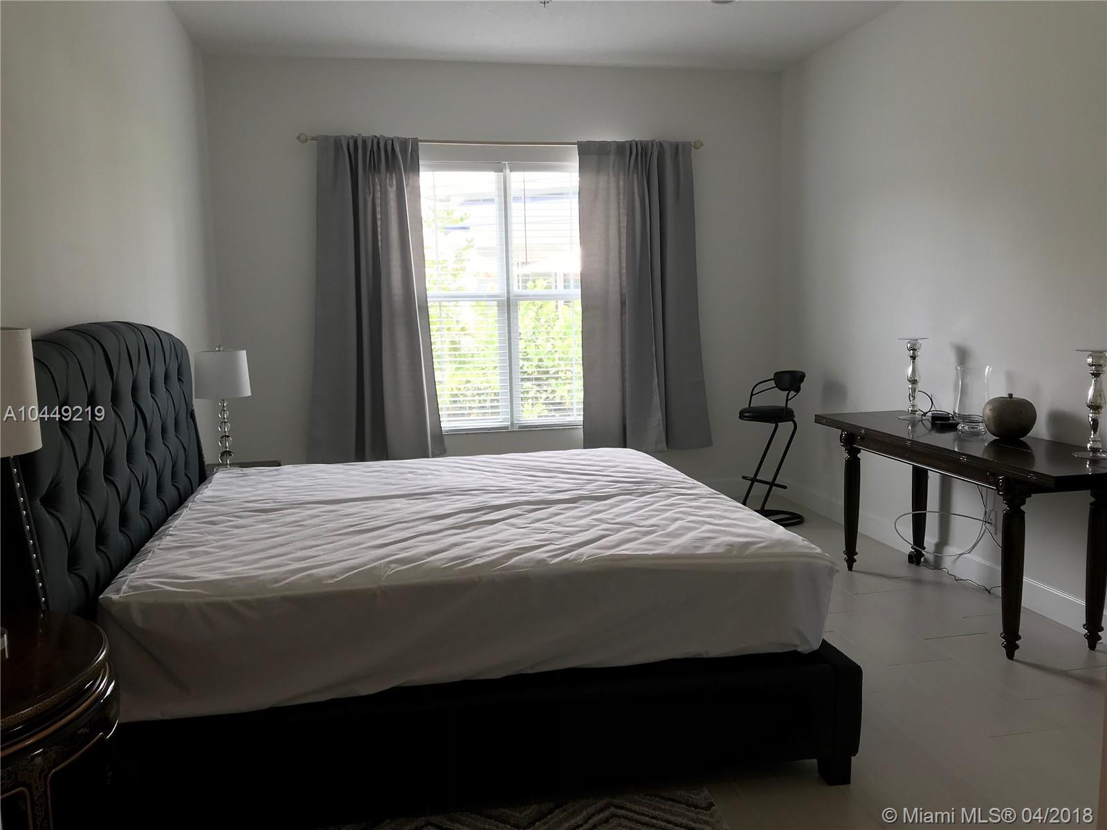 POINTE 100 CONDO - Residential Lease