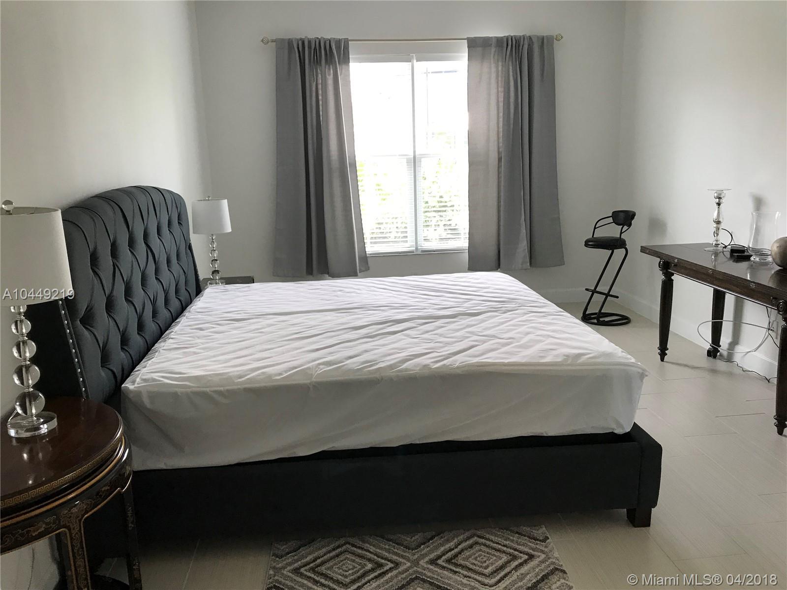 POINTE 100 CONDO - Residential Lease