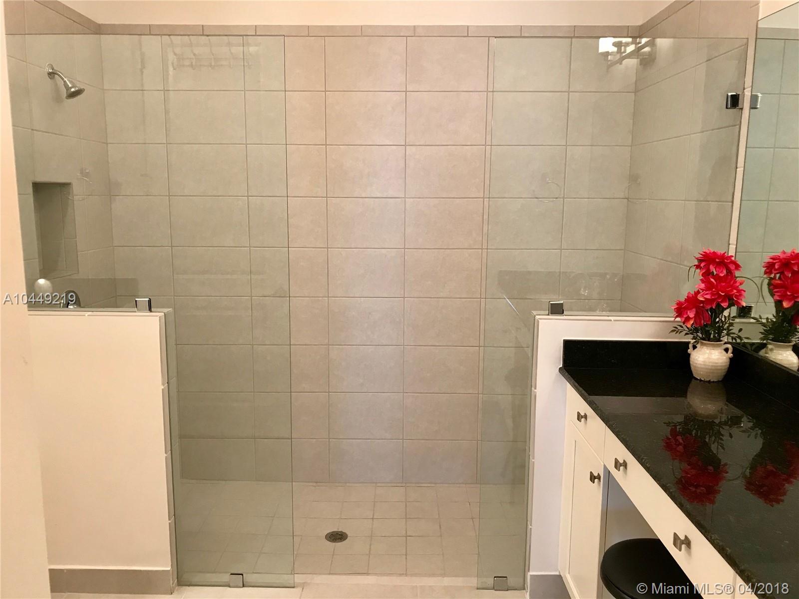 POINTE 100 CONDO - Residential Lease