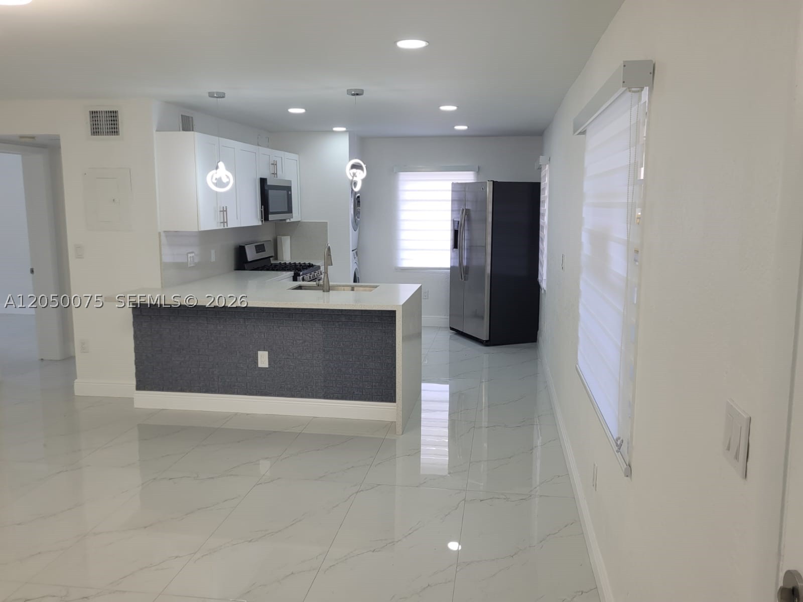 3831 SW 79th Ave 3831 - Image 1