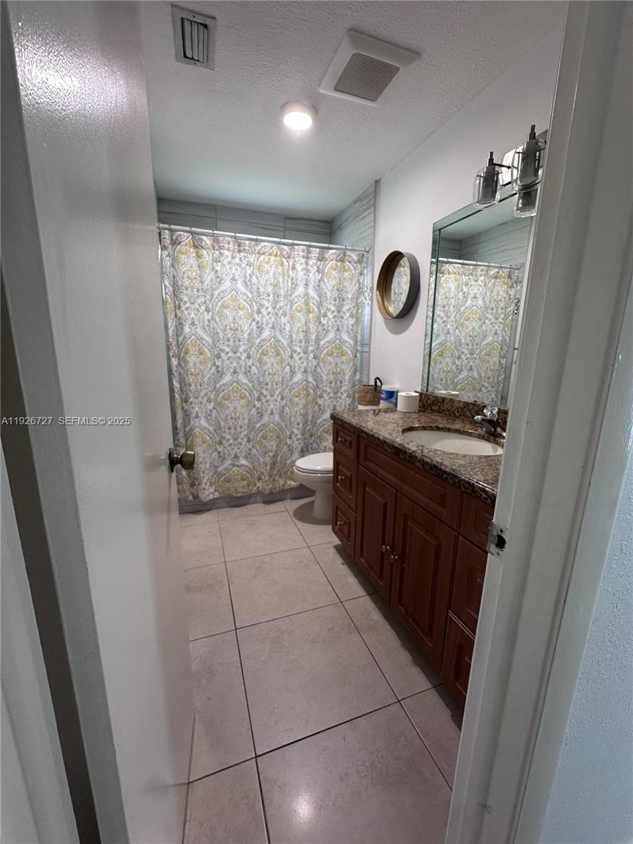 SWEETWATER ESTS SUB - Residential