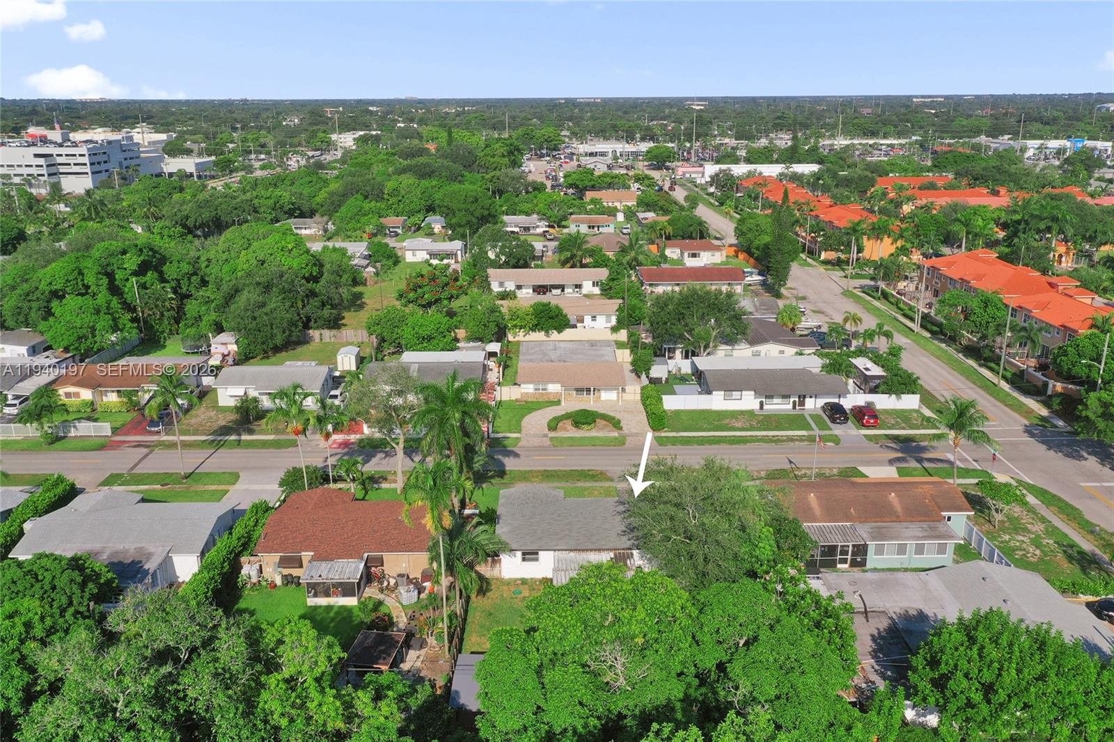 DELCREST MANOR - Residential